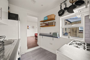 Photo 8- click for photo gallery